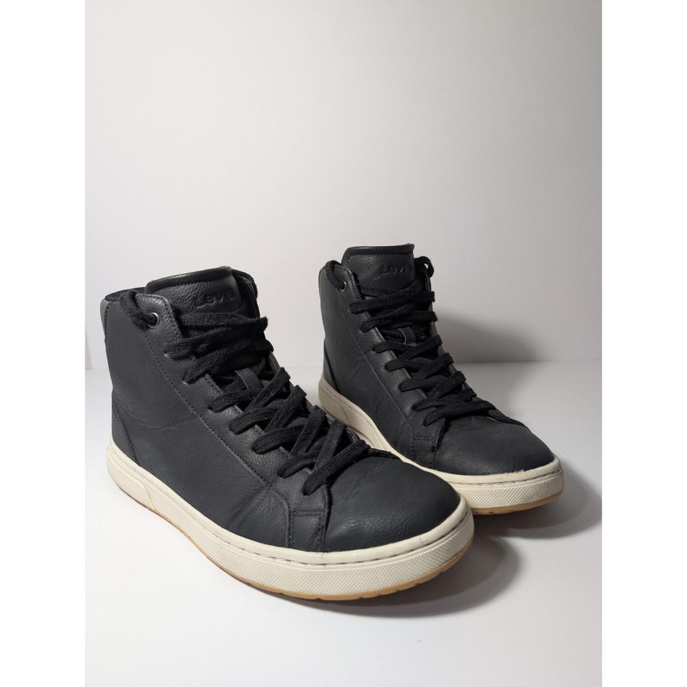 Levis high top shoes black Men's US 8.5